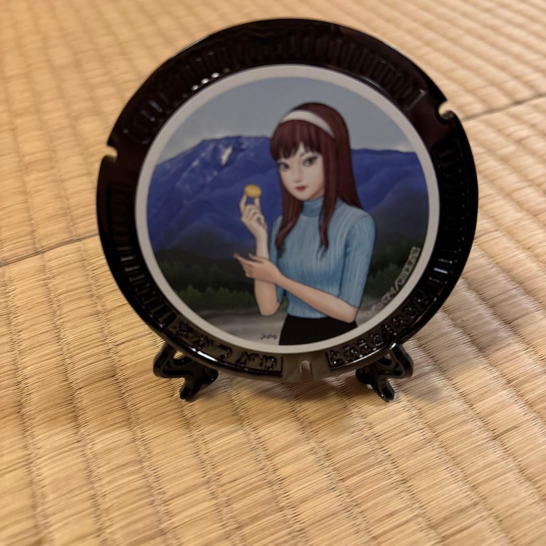 富江　ミニチュアマンホール　台座付き　伊藤潤二 中津川市