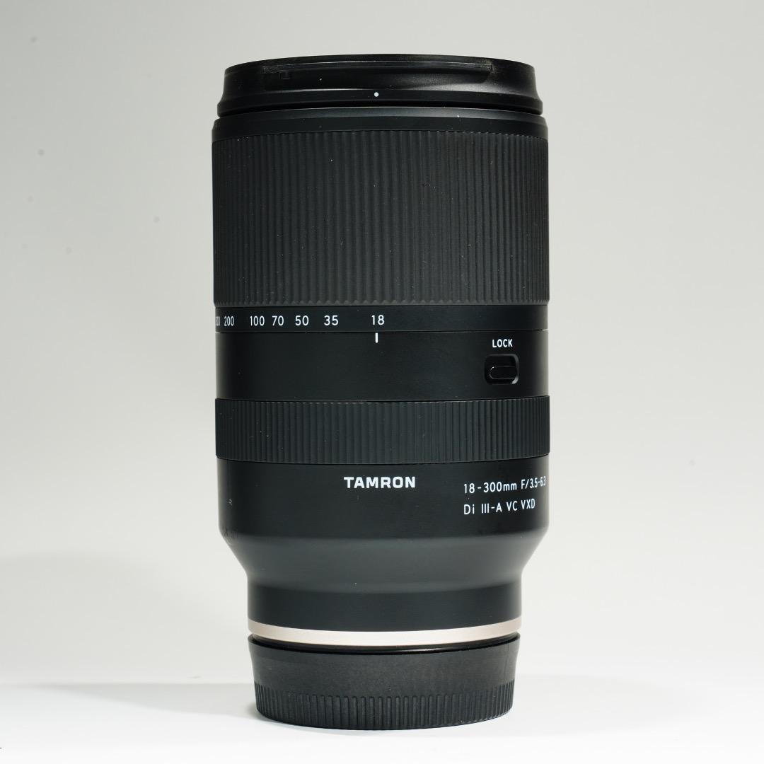 美品 Tamron 18-300mm VC VXD 高倍率ズーム ソニーE用