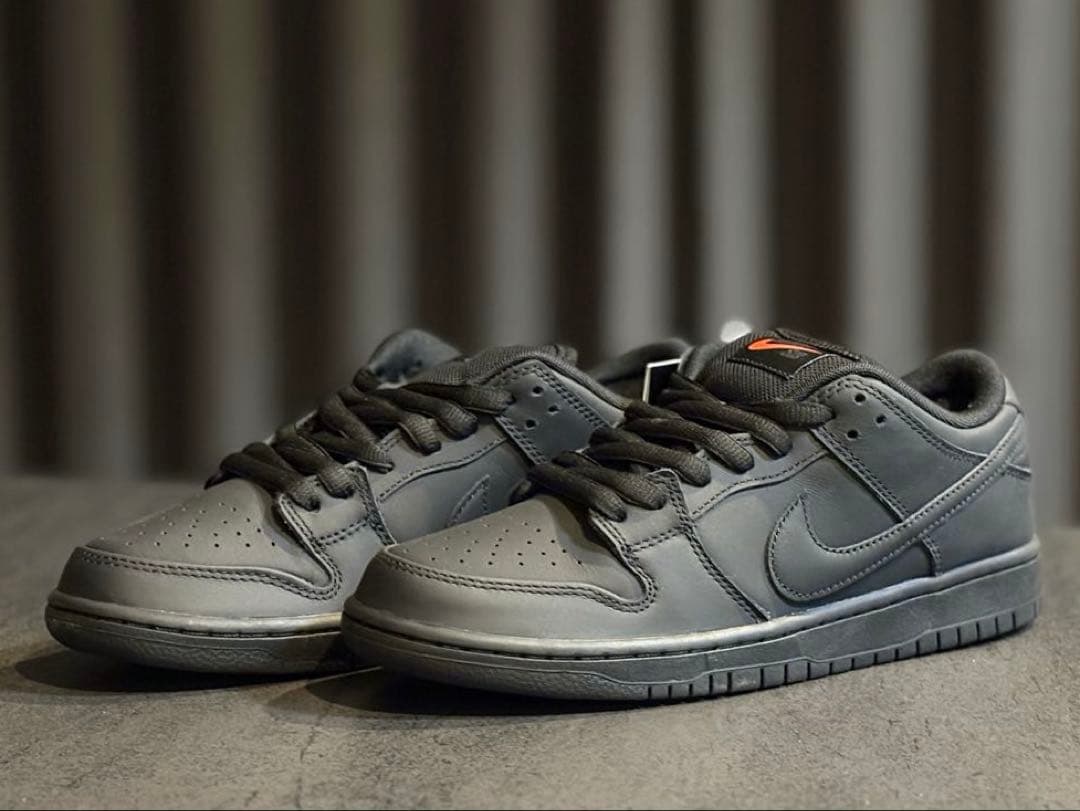 Nike SB Dunk Low Pro ISO “Triple Black”