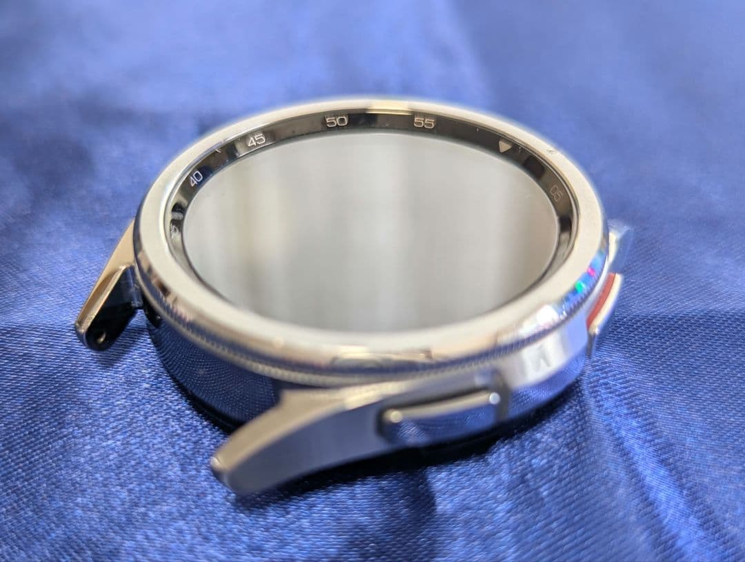 Samsung Galaxy Watch6 Classic 43mm シルバー