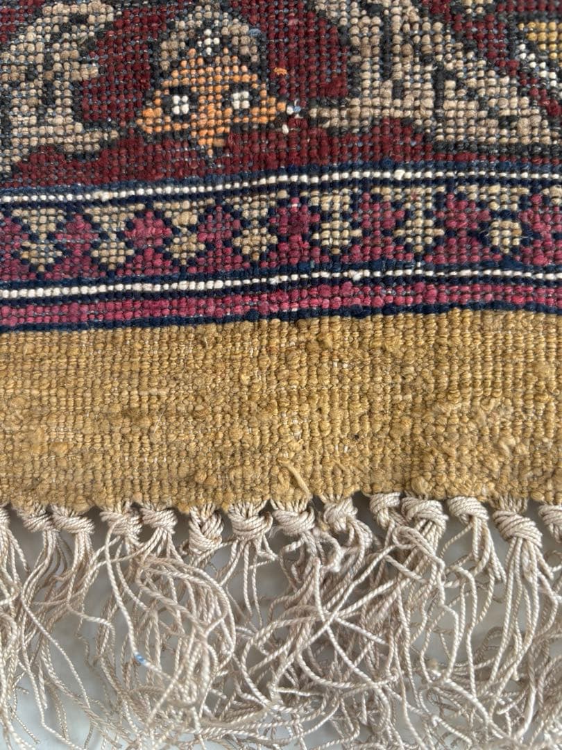 アフガニスタン絨毯【フラグメント】断片　ディスプレイ　ペルシャ　パキスタン　玄関