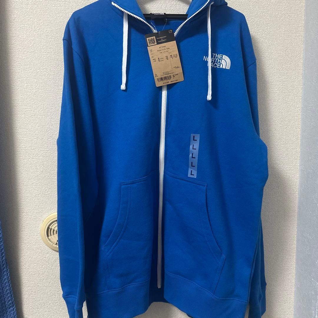 ザノースフェイス　パーカーレアブルー