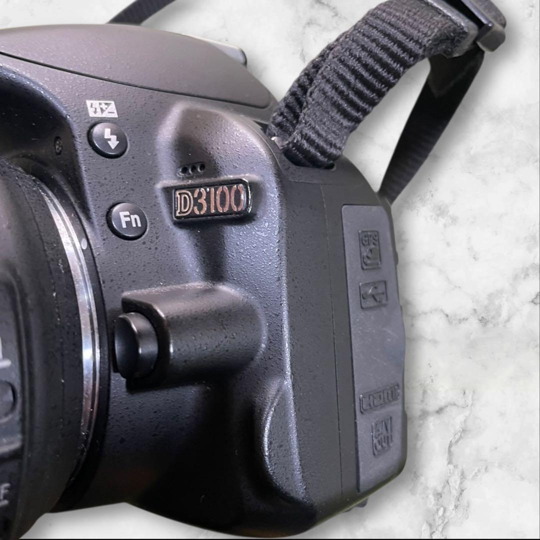 Nikon D3100 一眼レフ 18-55mm VRレンズ付