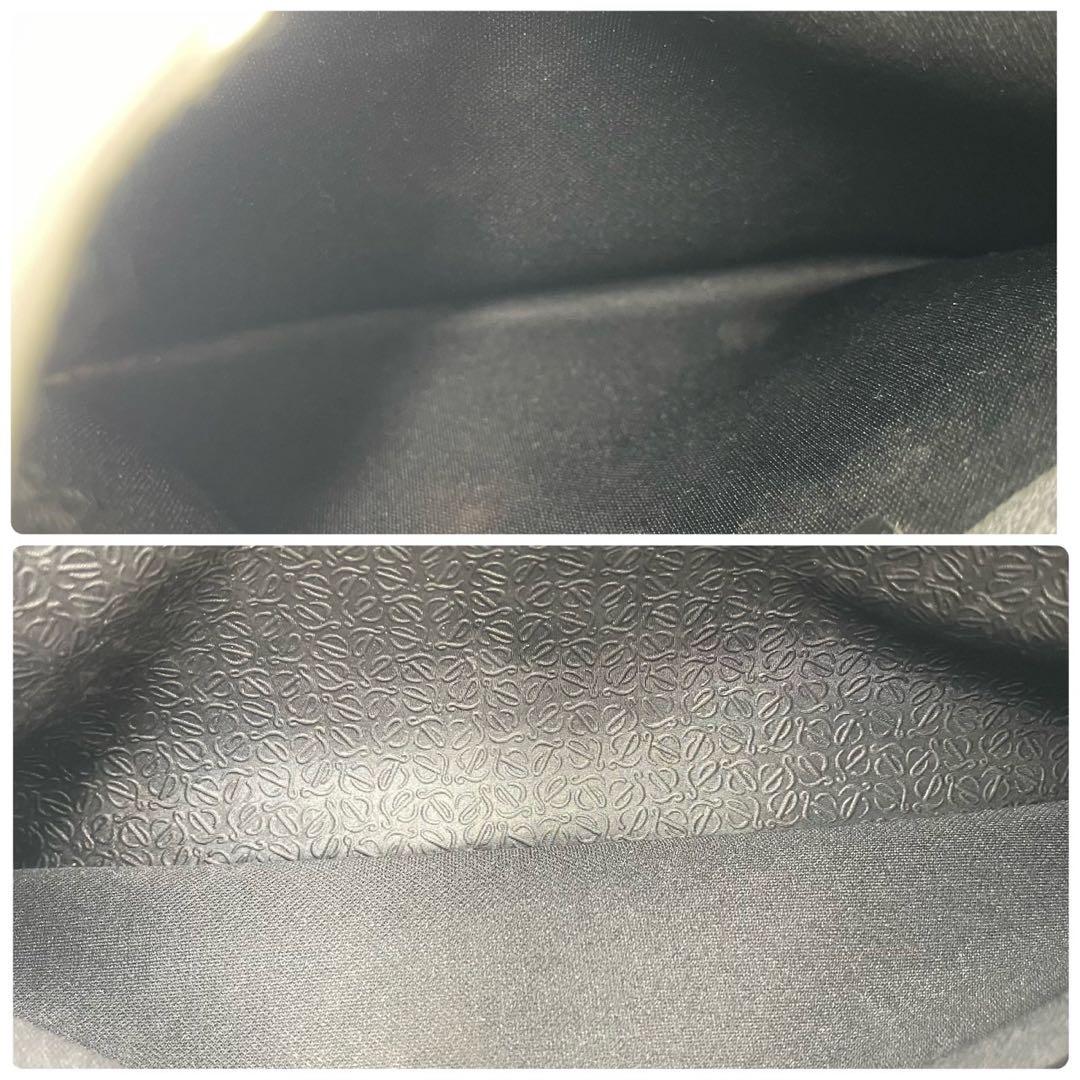 ロエベ ショルダーバッグ 斜め掛け リピート アナグラム ブラック 黒 ビジネス