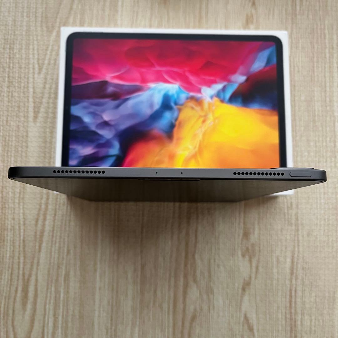 【木】iPadPro2020 (第二世代)256