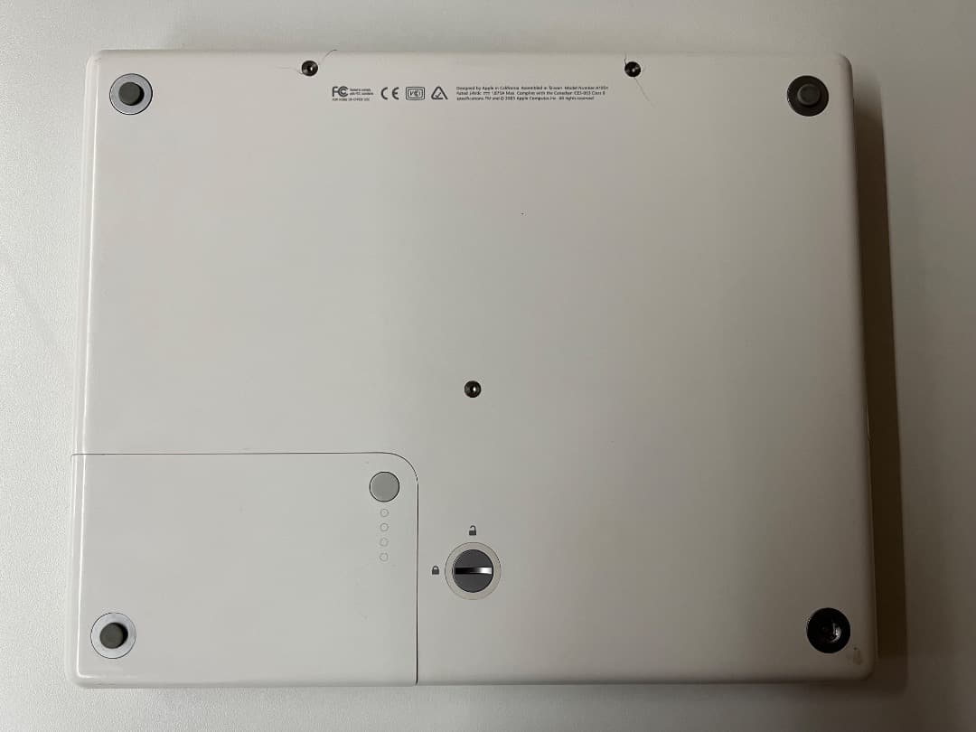 Apple iBook G4 ホワイト