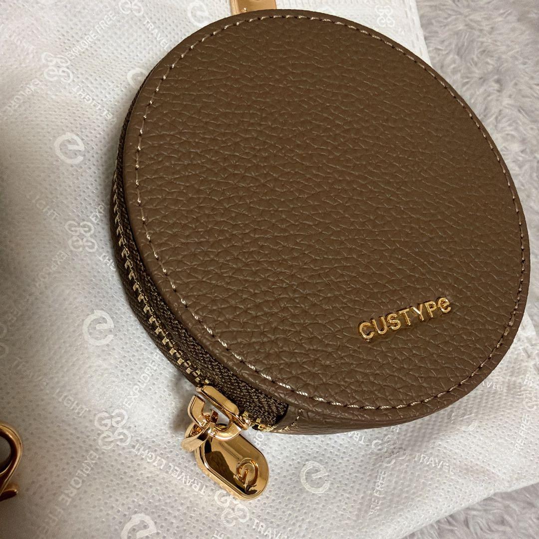 CUSTYPE iPhone17proケース　モカ