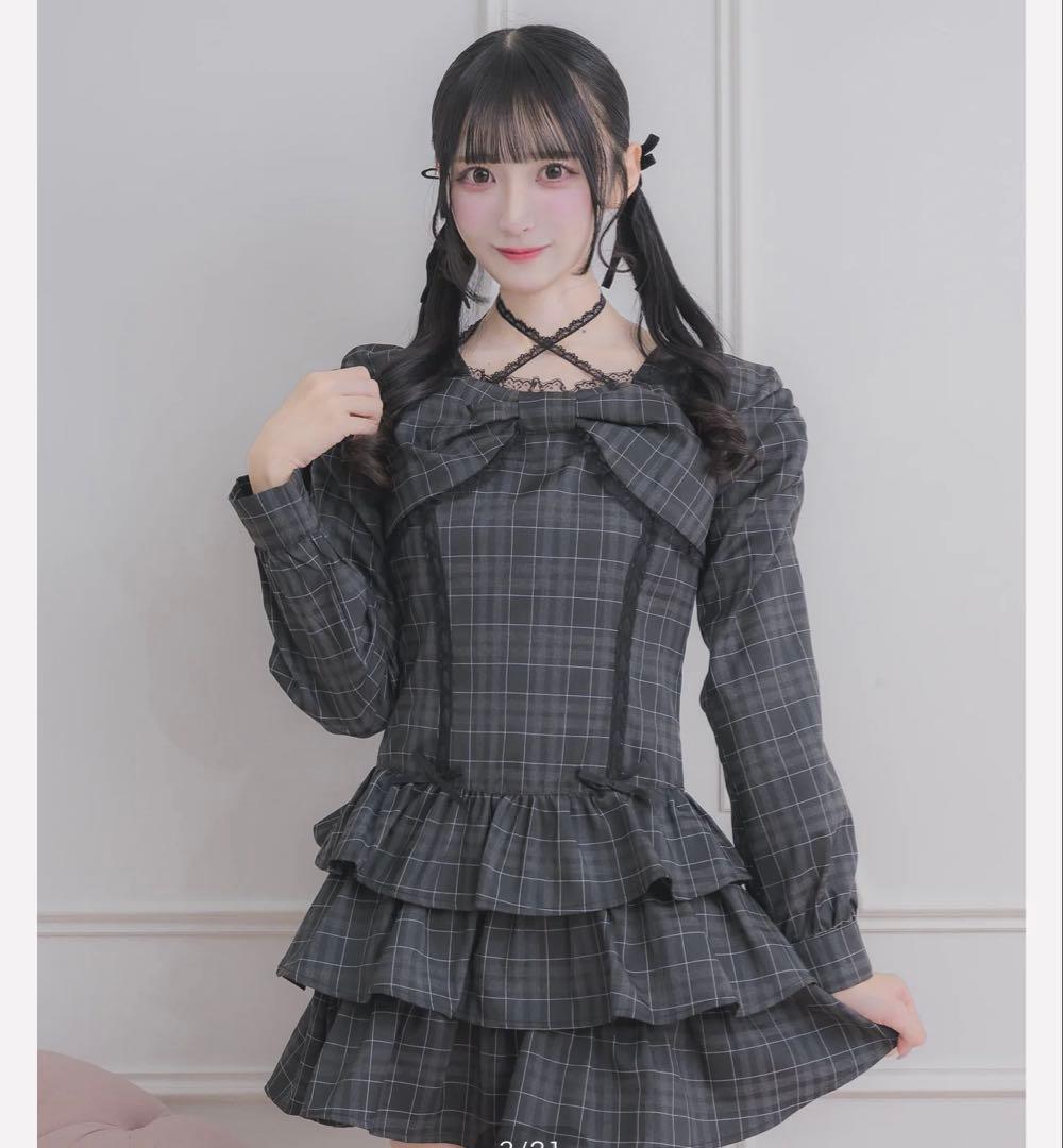 pium ピウム フロントリボンティアードミニワンピース