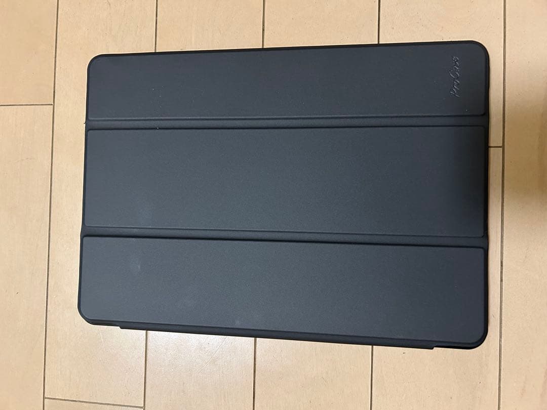 セビル  美品☆NEC LAVIEタブレット Tab T11 ルナグレー