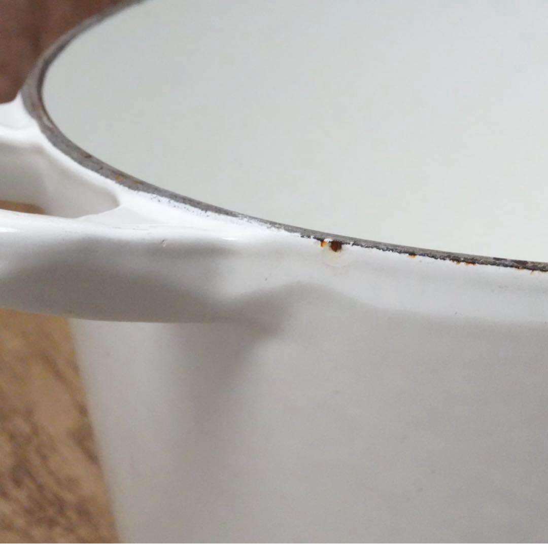 【美品】LE CREUSET　ココット ロンド ホワイト　22cm