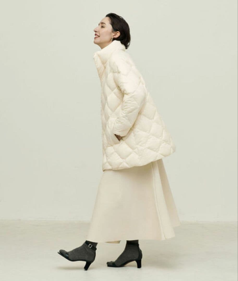 TAION NOLLEY'S ダウンジャケット Sサイズ