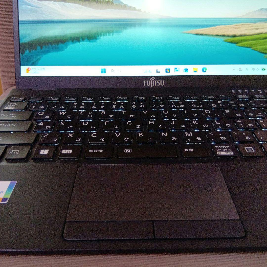 B① 富士通　ＦＭＶＵ34011U　 9311/F