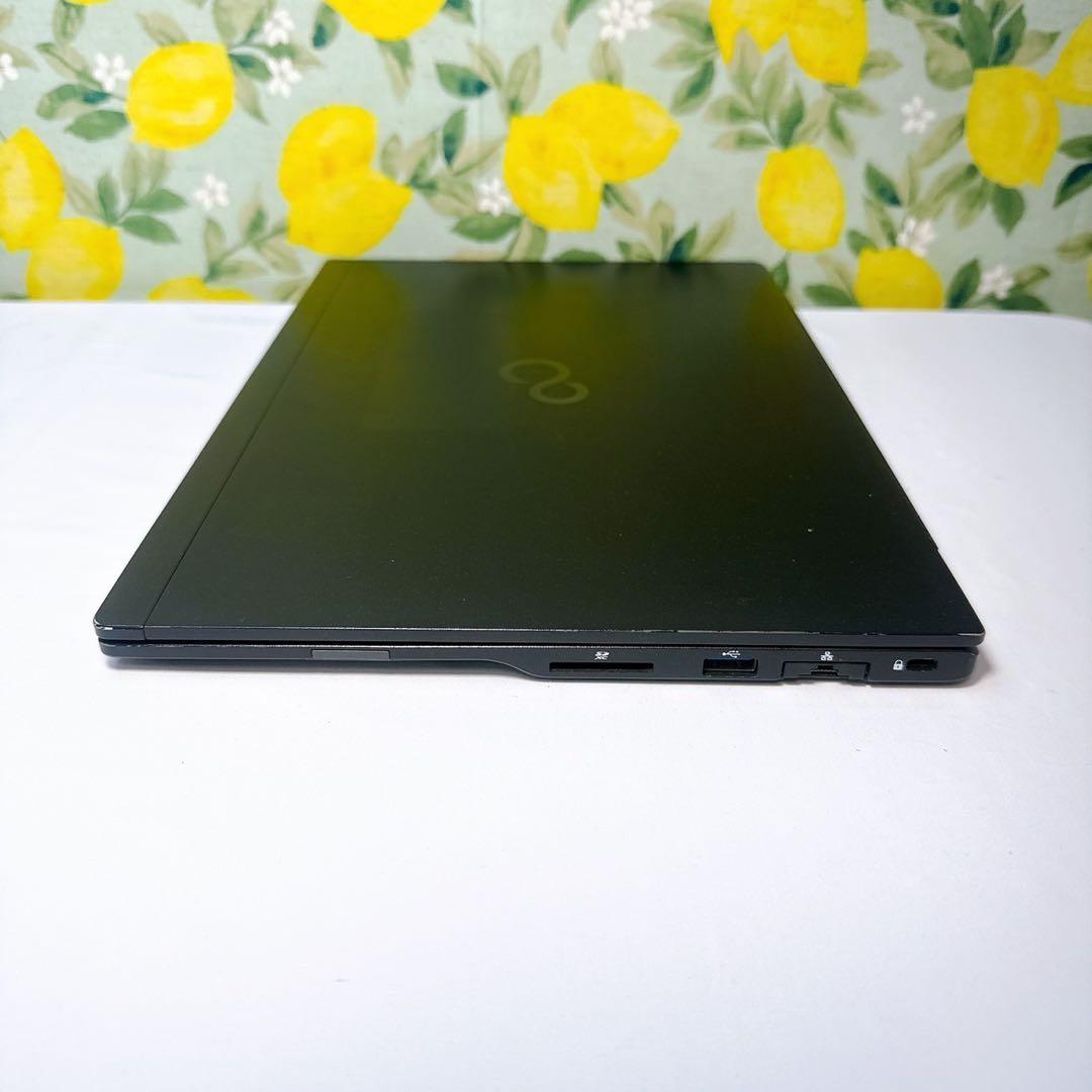 高年式❤️第8世代❤️コンパクト軽量薄型❤️Windows11❤️面倒な設定済み❤️