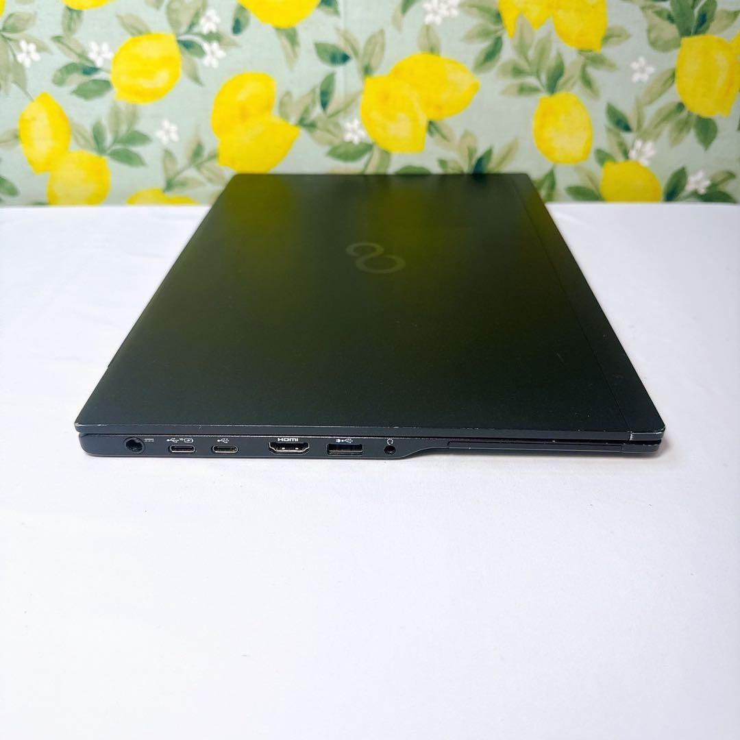 高年式❤️第8世代❤️コンパクト軽量薄型❤️Windows11❤️面倒な設定済み❤️