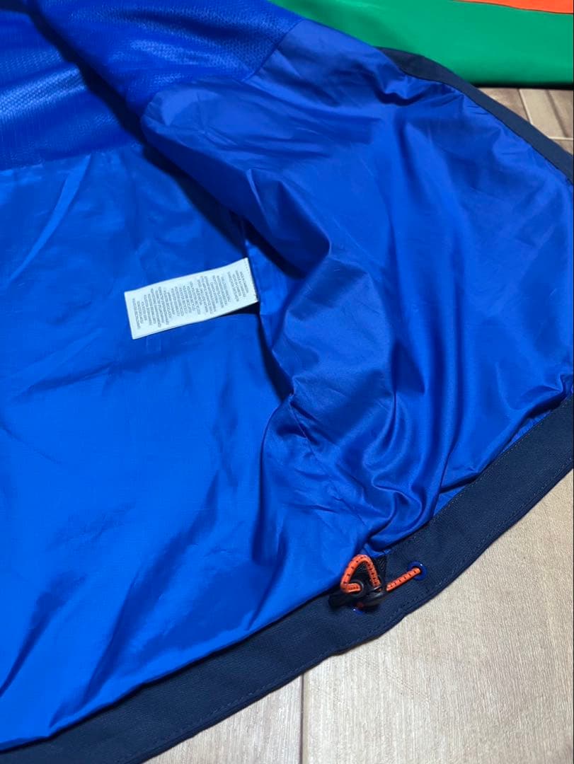 未使用　ポロ　ラルフローレン　ナイロンジャケット　Mサイズ　マルチカラー