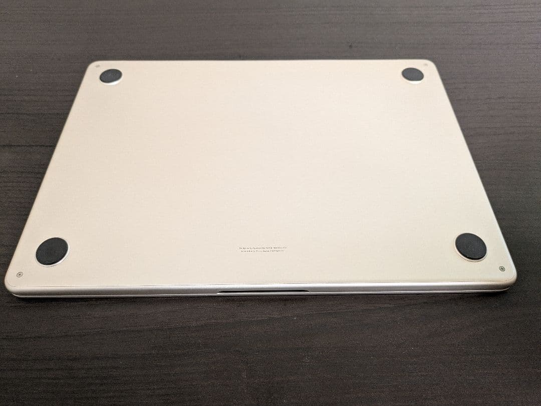 MacBook Air(M3チップ,13インチ,24GBメモリ,スターライト)