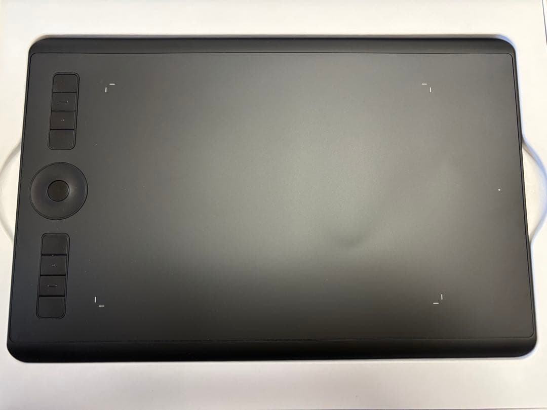 Wacom Intuos Pro Medium(2017)+Smooth+替芯