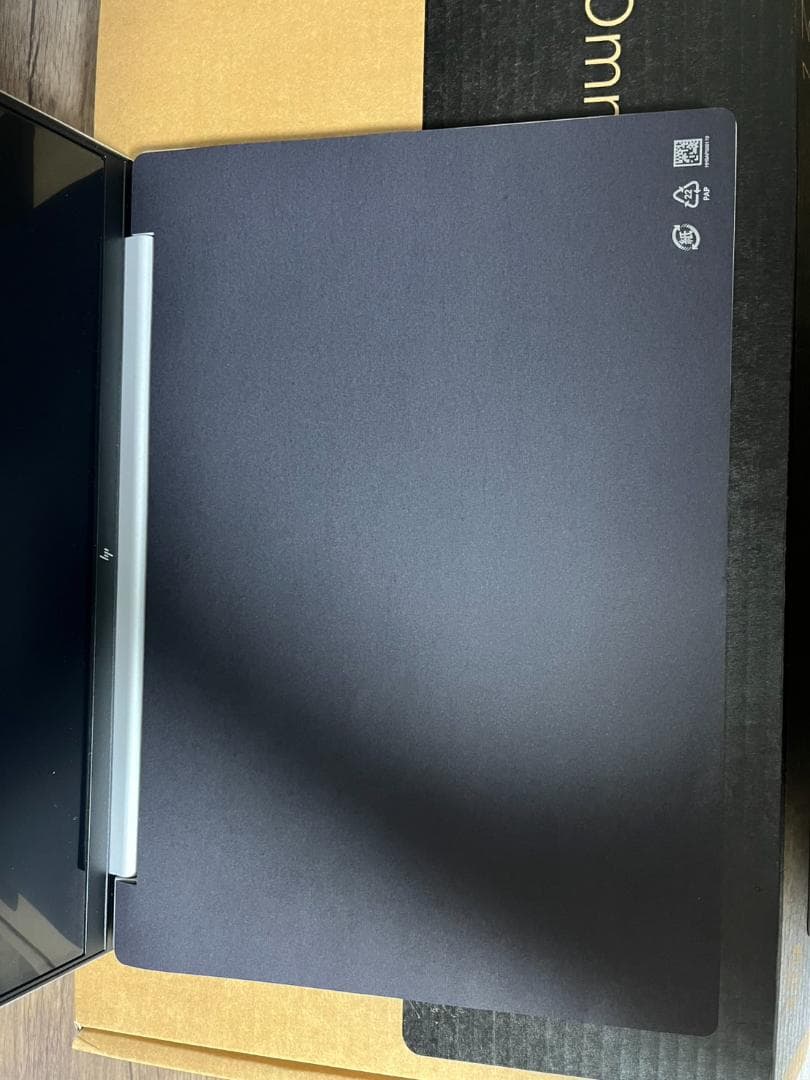 【ほぼ新品】HP OmniBook 7 Aero 13-bg 1000AU