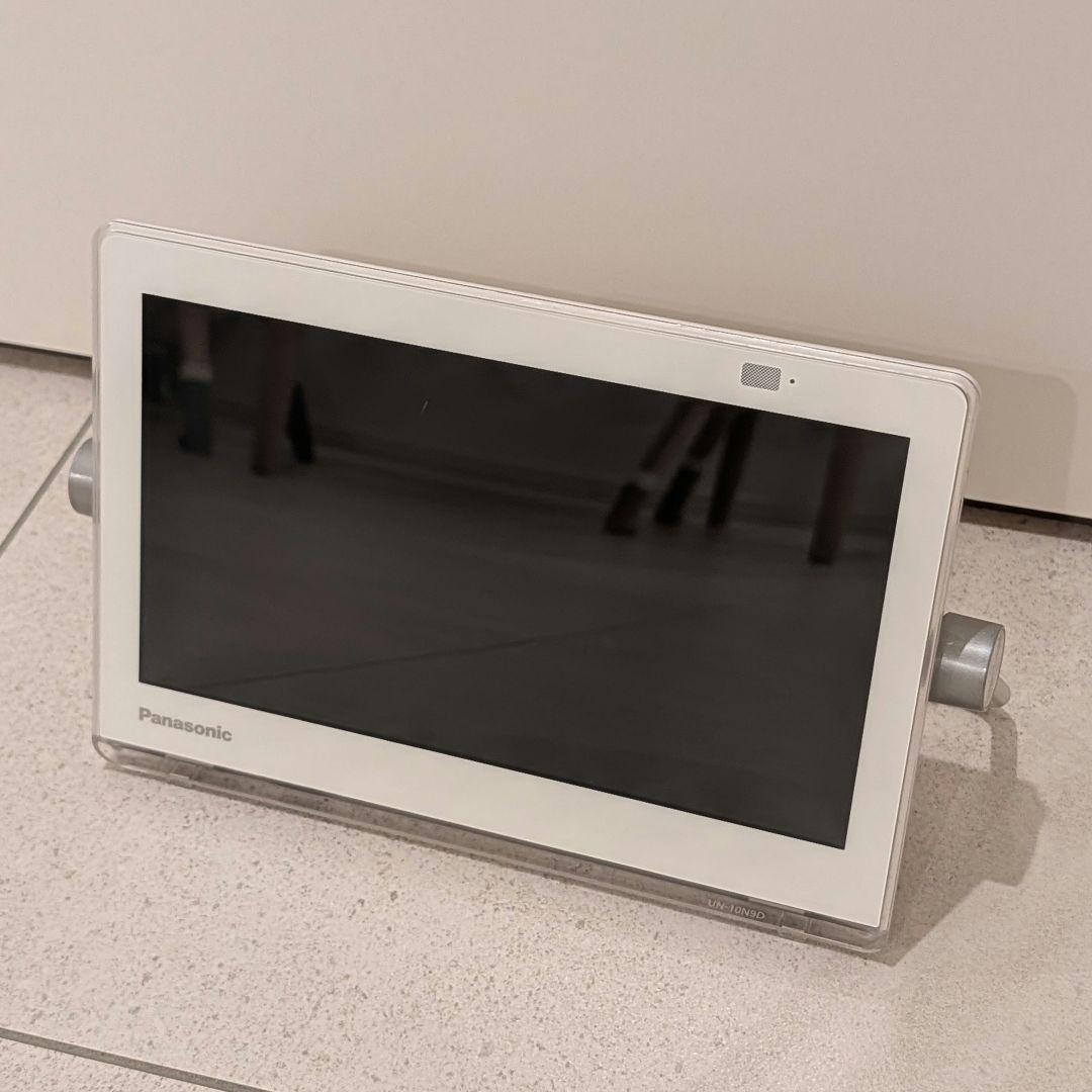 【中古】Panasonic UN-10N9-W VIERA ポータブルテレビ