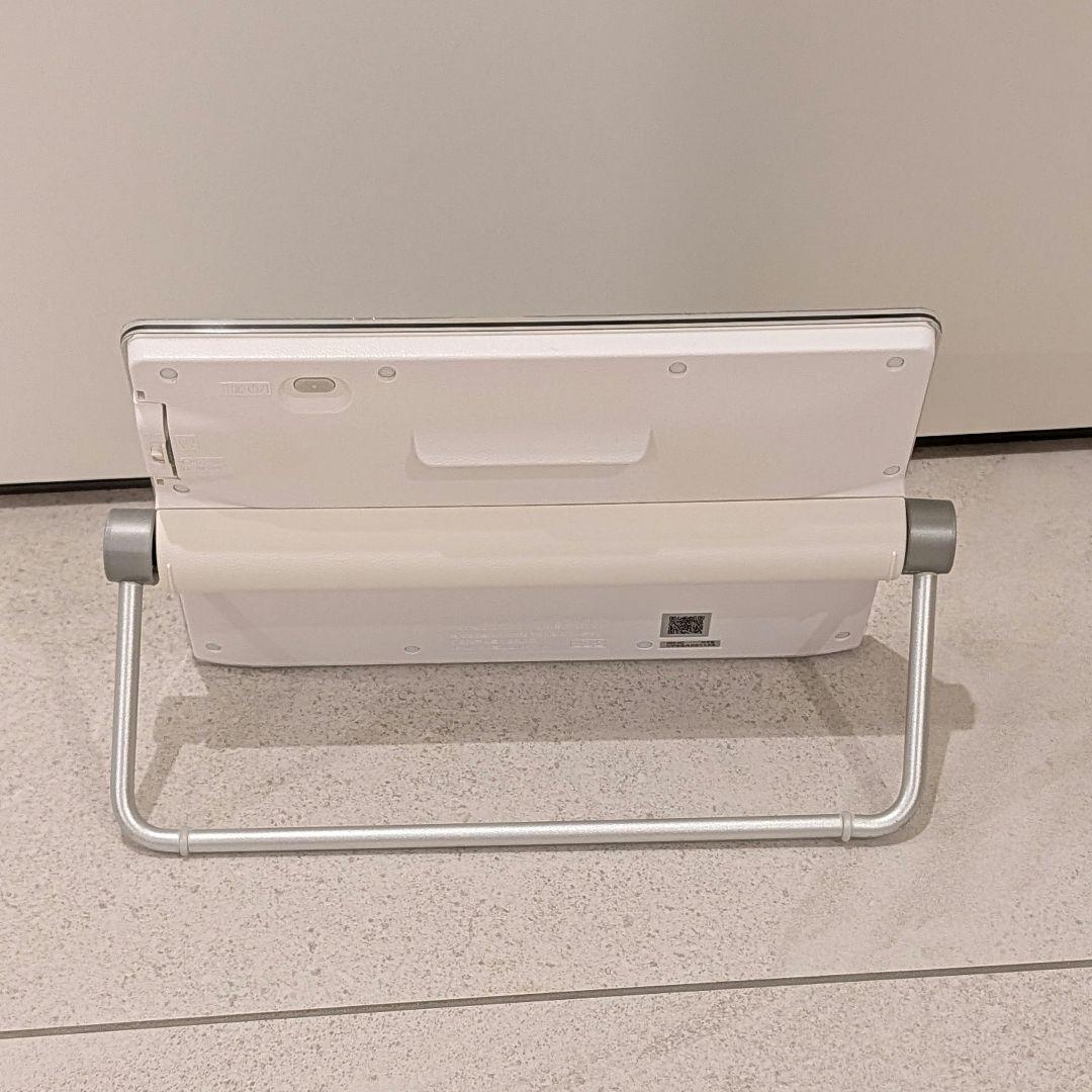 【中古】Panasonic UN-10N9-W VIERA ポータブルテレビ