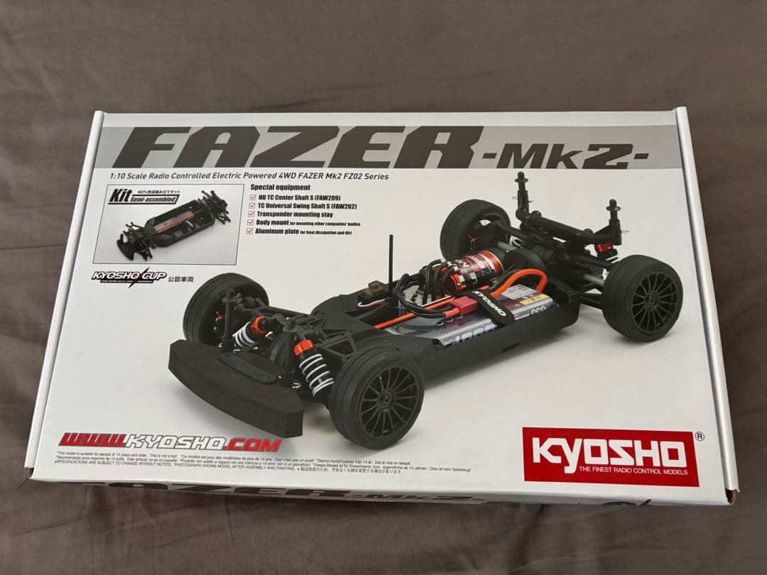 京商　ラジコン　シャーシ1/10 Fazer