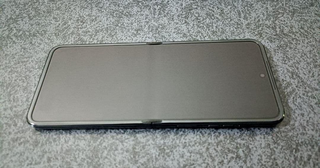 Motorola Razr 50 Ultra 12GB＋512GB国内版