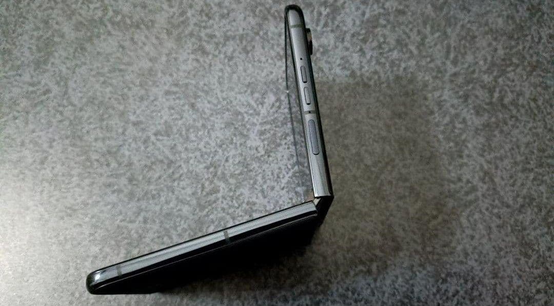 Motorola Razr 50 Ultra 12GB＋512GB国内版