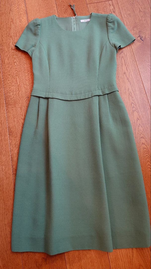 2020年　フォクシー　ワンピース　エッセンス　グリーン　ウール　半袖　38