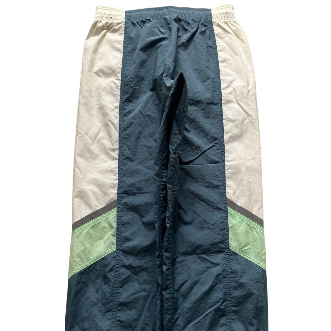 NIKE Lサイズ ヴィンテージデザイン ナイロンセットアップ上下 Y2K