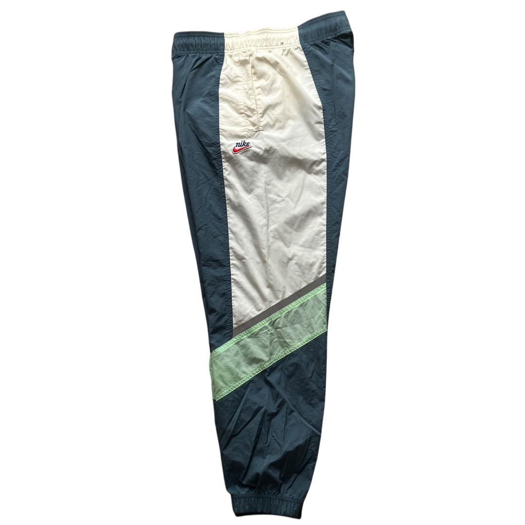 NIKE Lサイズ ヴィンテージデザイン ナイロンセットアップ上下 Y2K