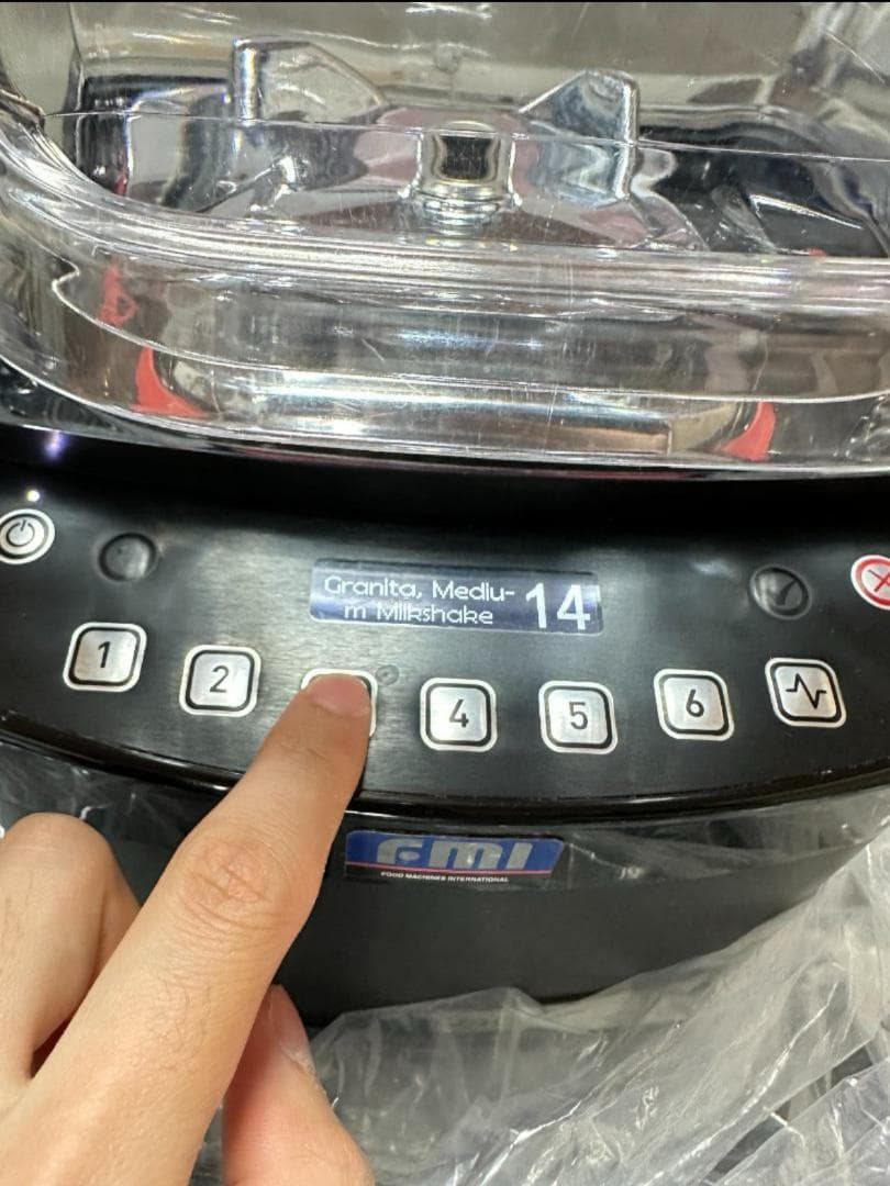 FMI ブレンテック ブレンダー STEALTH885　専用ジャー2個付き