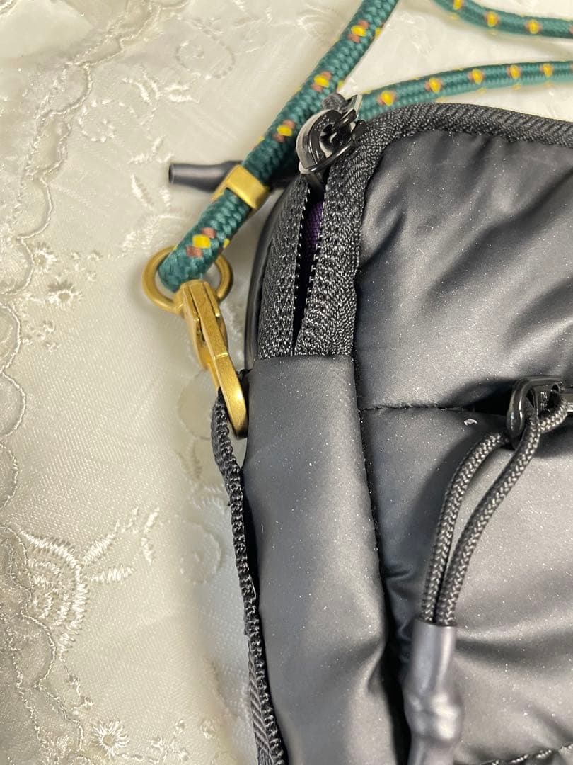 完売品　Topologie Tinbox Mini Puffer ブラック