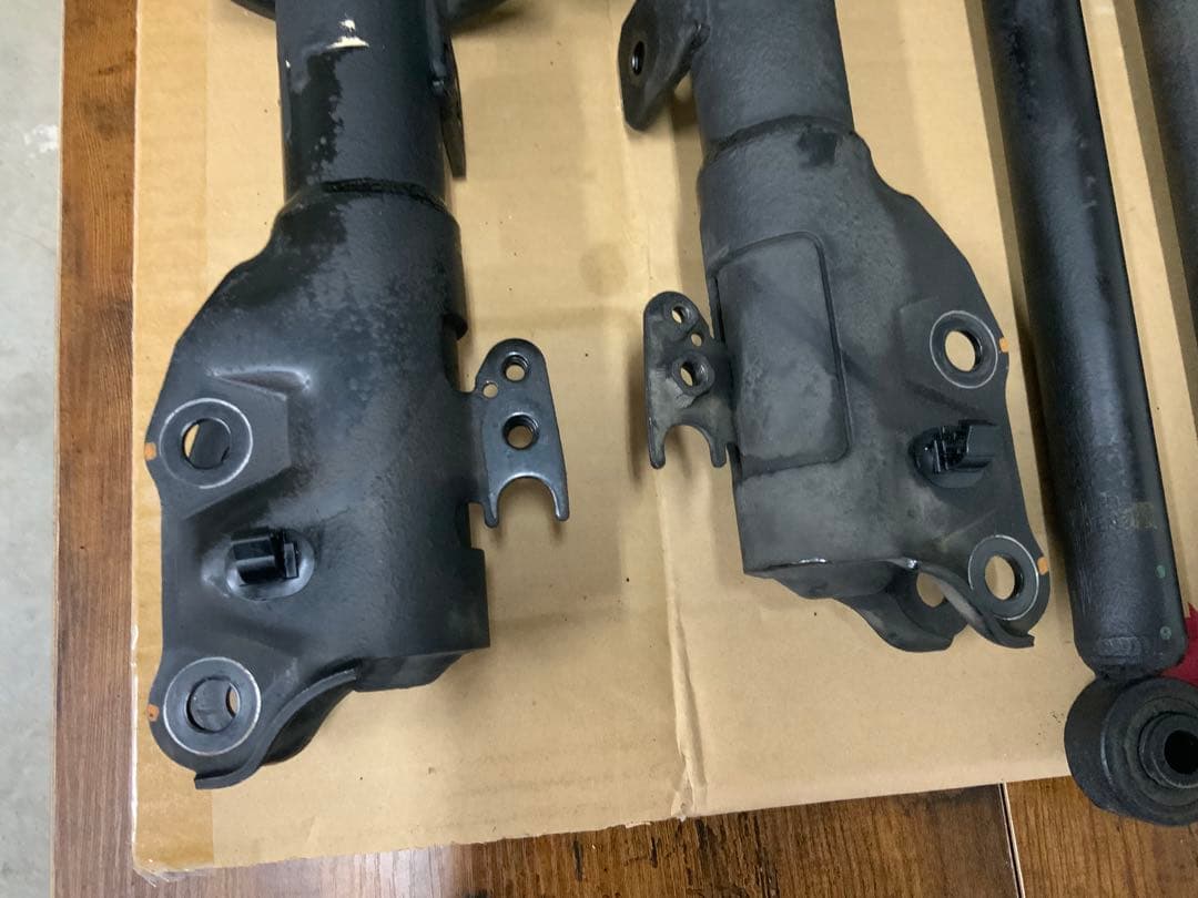 LA600S. FR純正ダンパー＆RSR（Ti2000）ハーフダウンサス