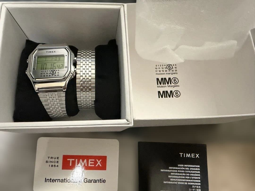 8*8様 TIMEX x MM6 T80 Gift Set Silver シルバ