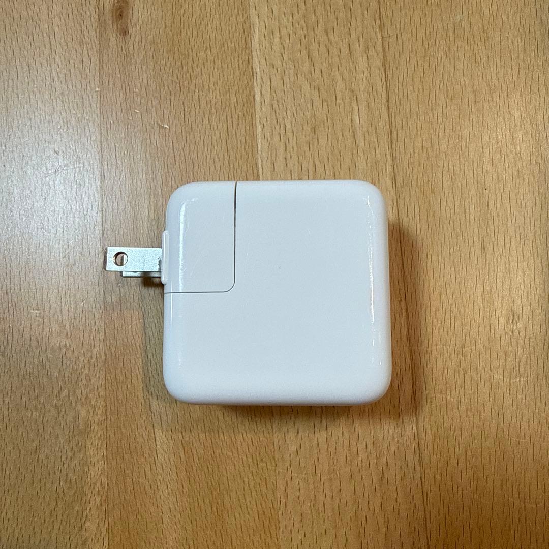 MacBook Air ｜8GB/256GB｜充放電172回｜バッテリー90%