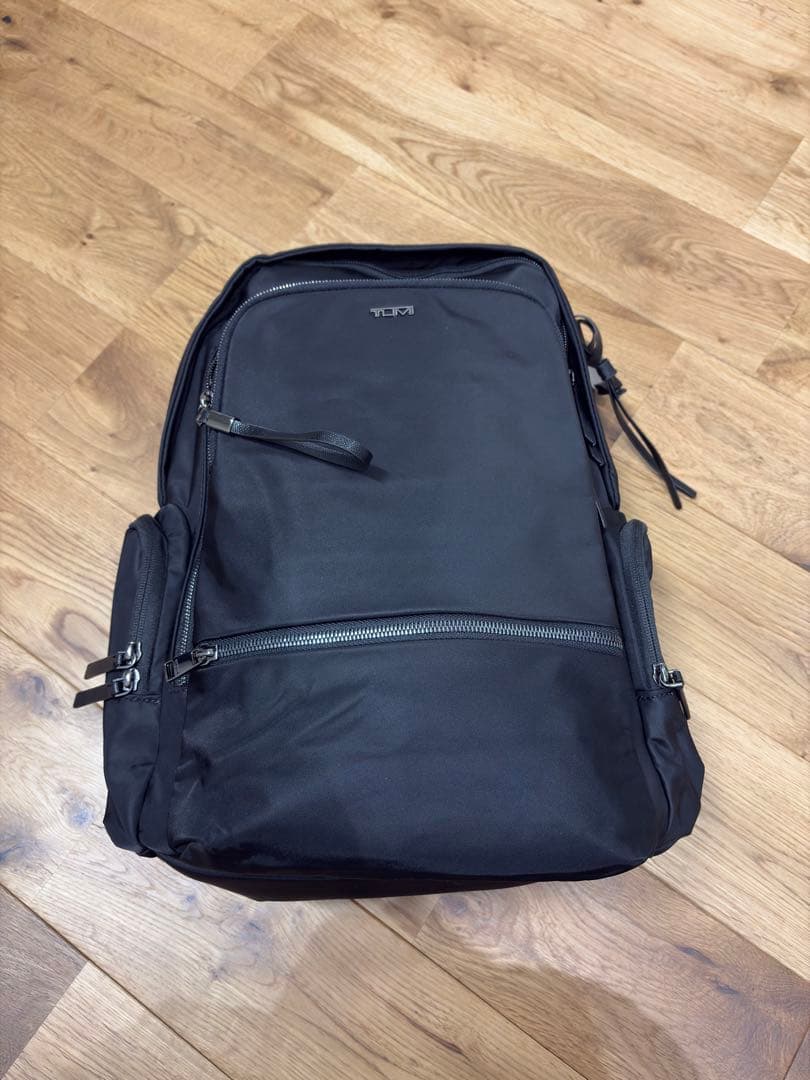 TUMI ブラック セリーナリュック196600DGM