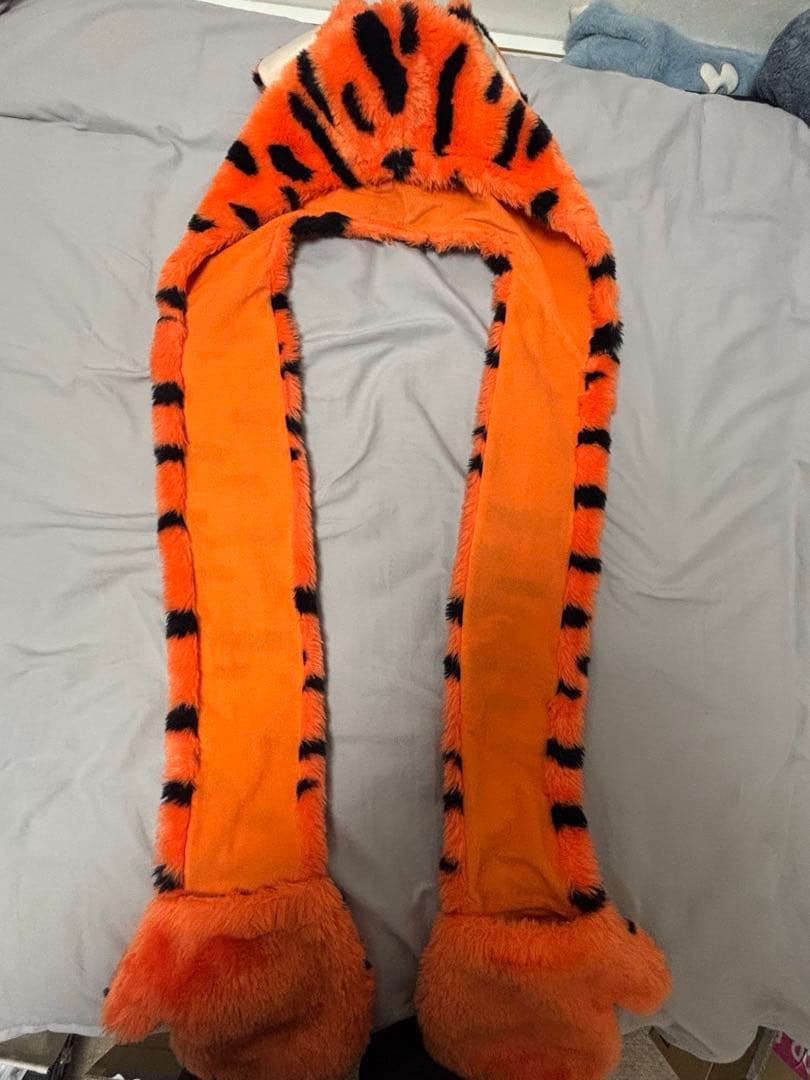 ディズニー マフラーキャップ ティガー