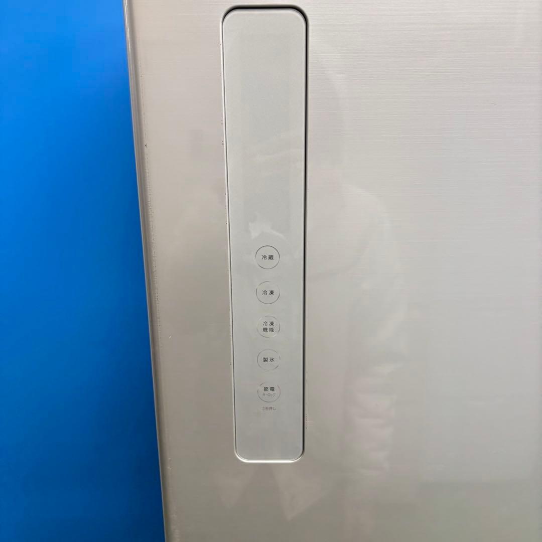 525 東芝 大型冷蔵庫 400L強 右開き 自動製氷 5ドア 大人気　シルバー