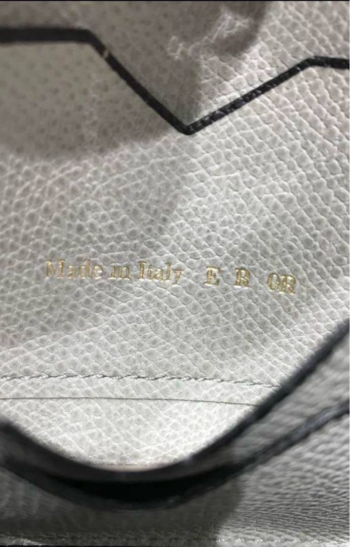 Valextra ⭐️グレー❤️マネークリップ カード6枚　うりりん