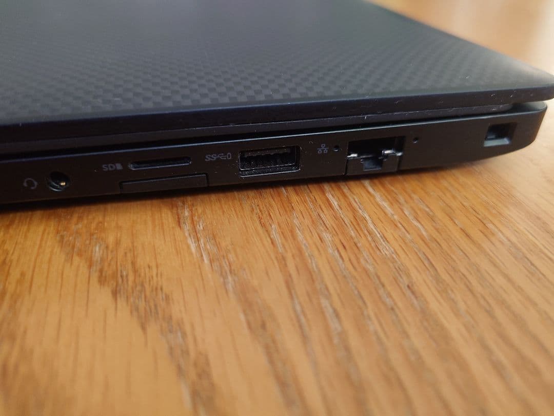 東*ー様 dell latitude 7480 タッチパネルモデル