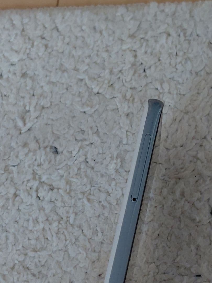 ブラック ホワイト スマートフォン 本体