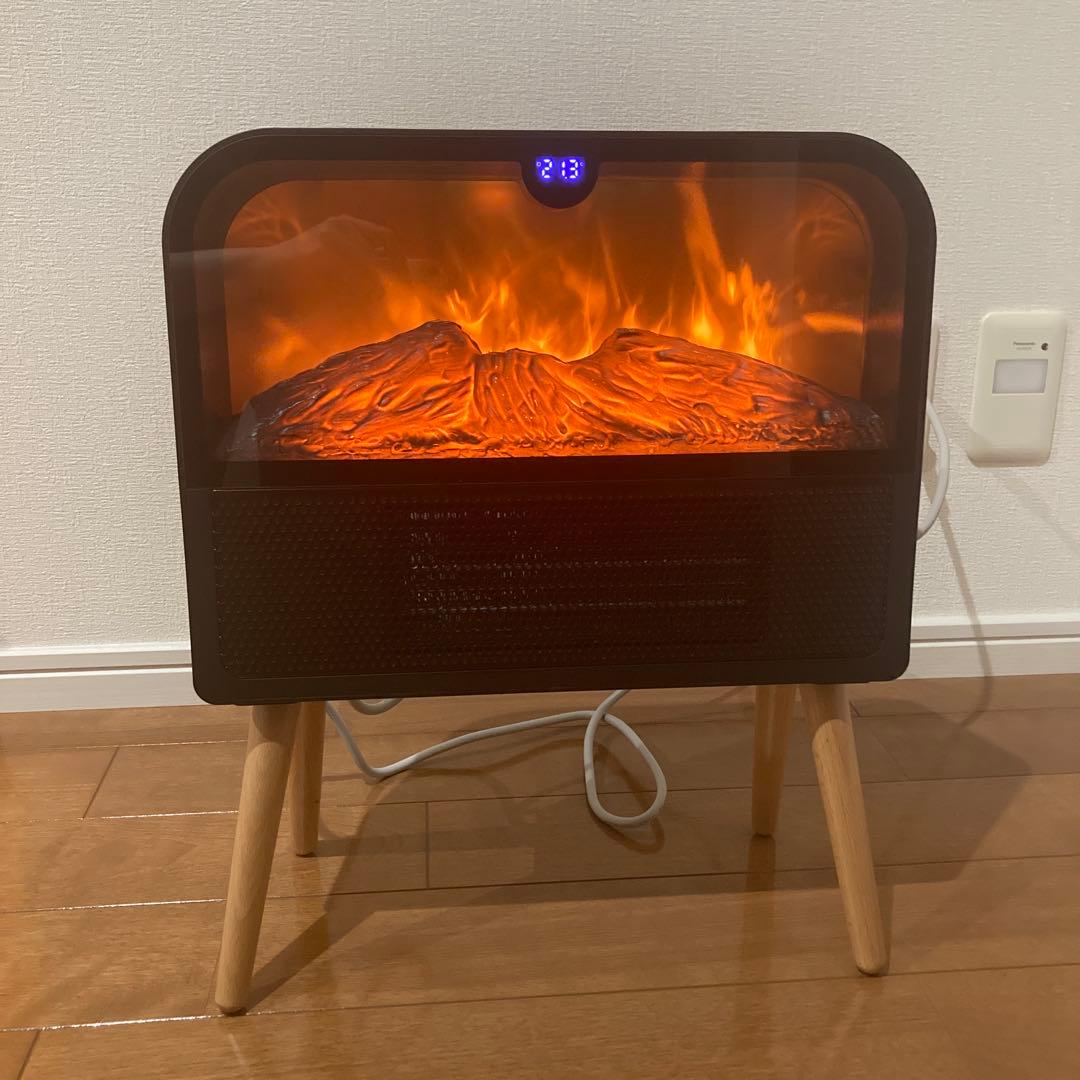送料込み 匿名配送 ファンヒーター セラミック 暖炉 北欧 暖房 足元