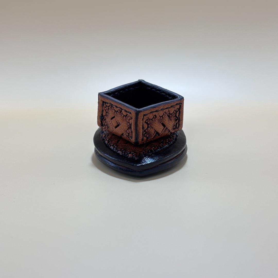 レザーカービング バスケット柄 ビリヤード用チョークケース＆ホルダー マグネット