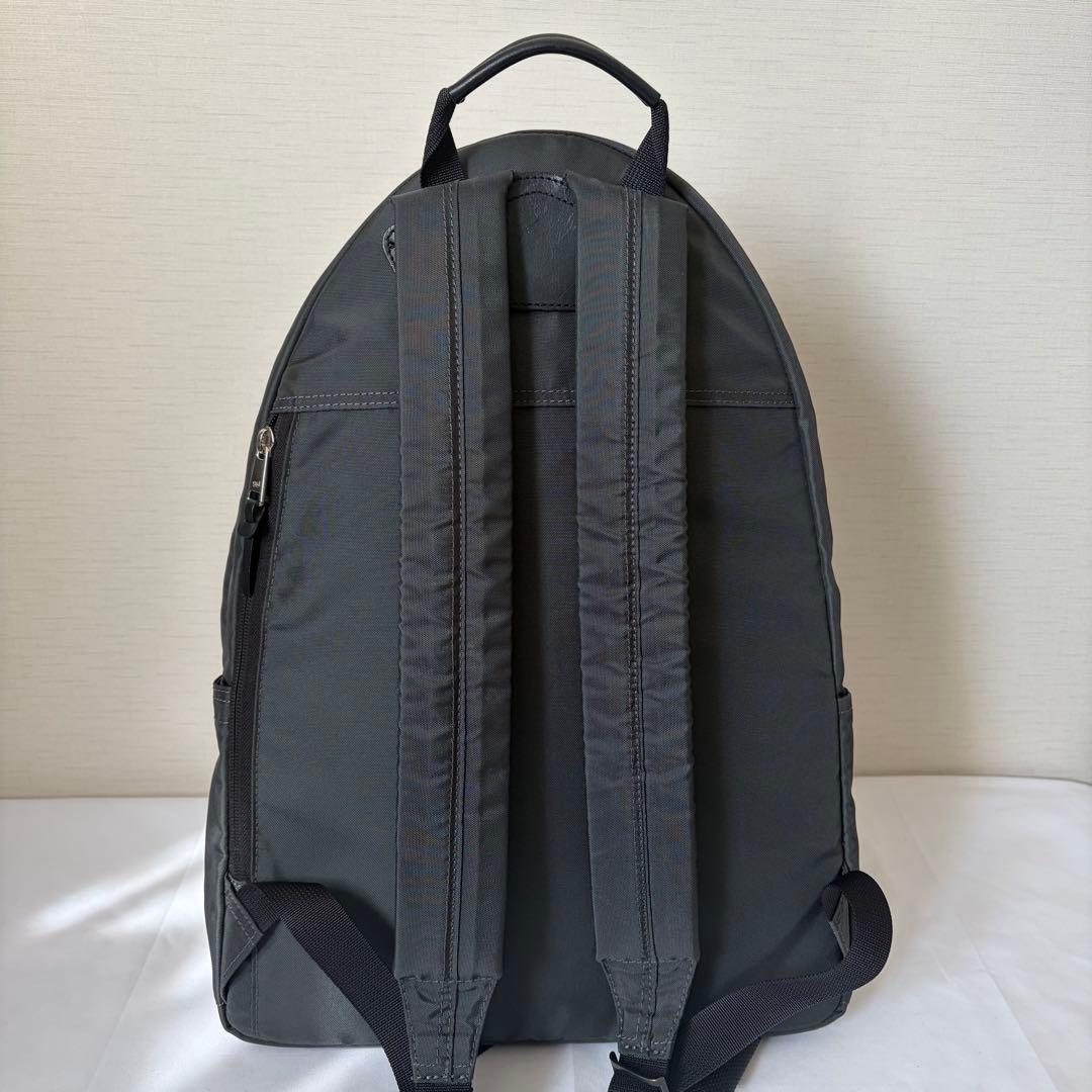 スタンダードサプライ ララビギン　デイリーデイパック　チャコールグレー