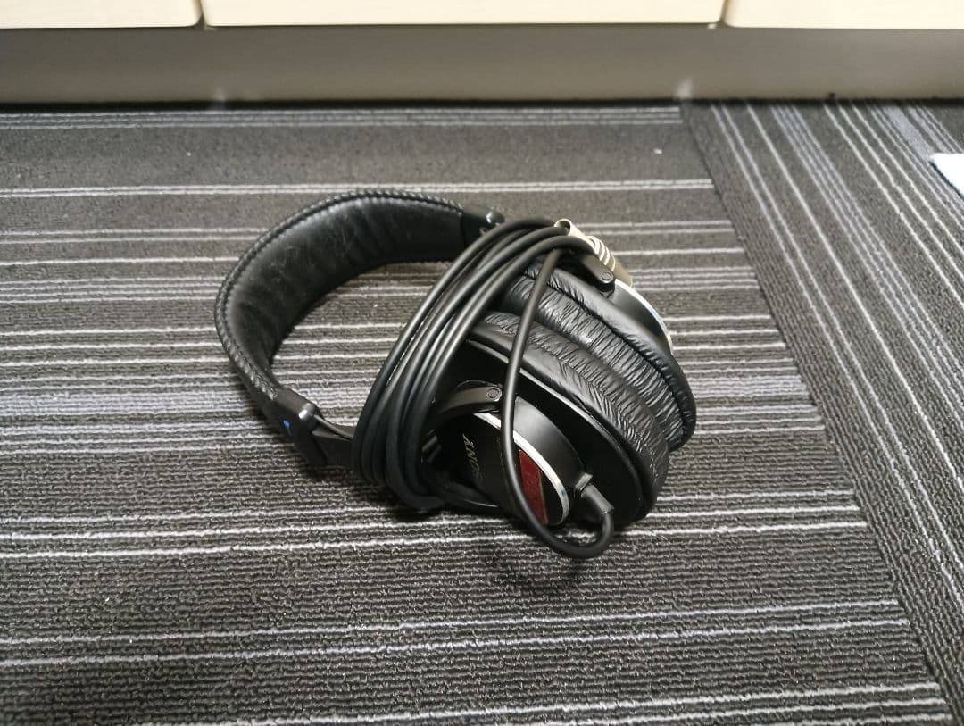 SONY 有線ヘッドホン オーバーイヤー ブラック