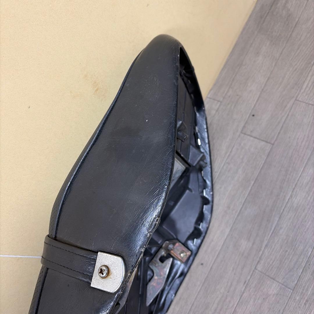 ゼファー400 純正バイク シート 黒 ゼファー400シート ZEPHYR