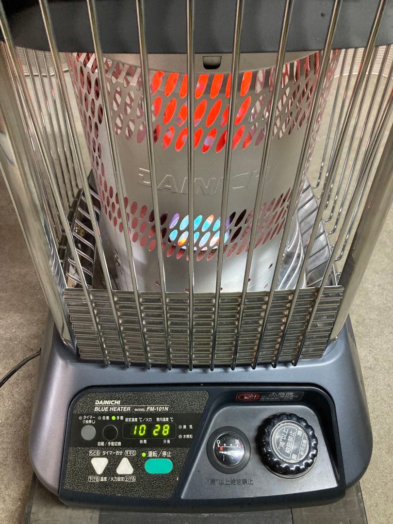 ［送料無料‼］業務用ストーブ　ダイニチ ブルーヒーター FM-101N ㉘