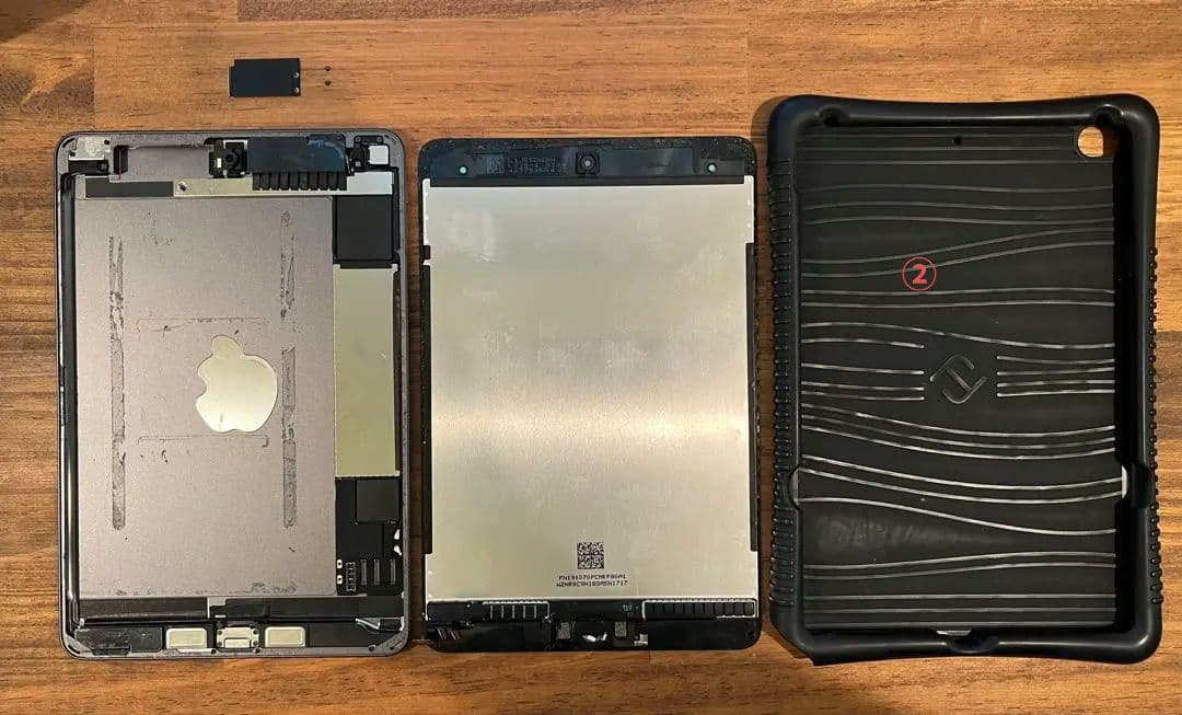 [しんちゃん]2台セット iPad air2 16G+iPad mini5