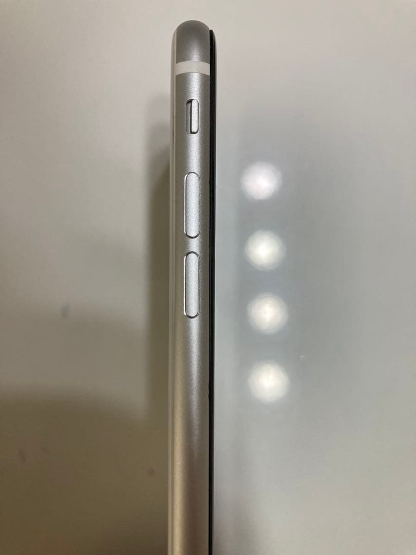 ★iPhone se2本体 128GB 機能不良あり