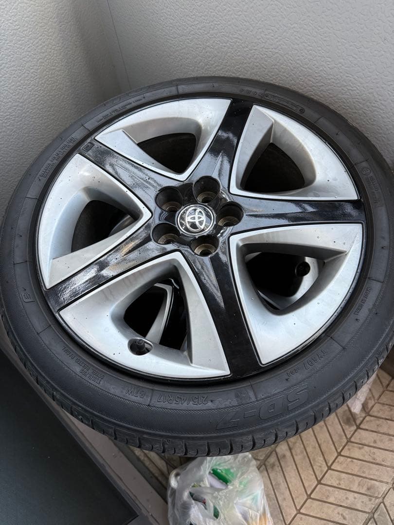 値下げ　トヨタ純正50系後期プリウス Sツーリング純正 + TOYO SD-7